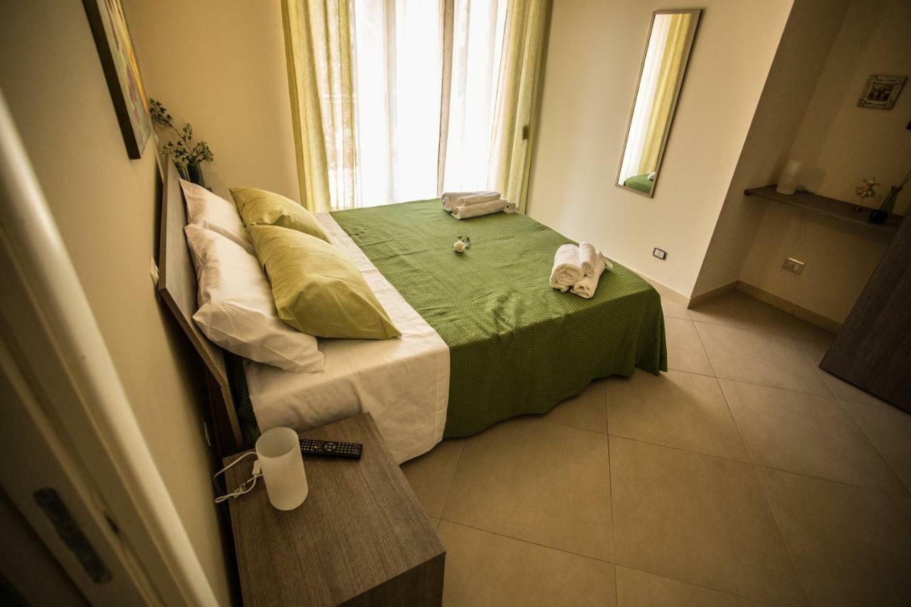 Meridiana B&B Μιλάτσο Εξωτερικό φωτογραφία