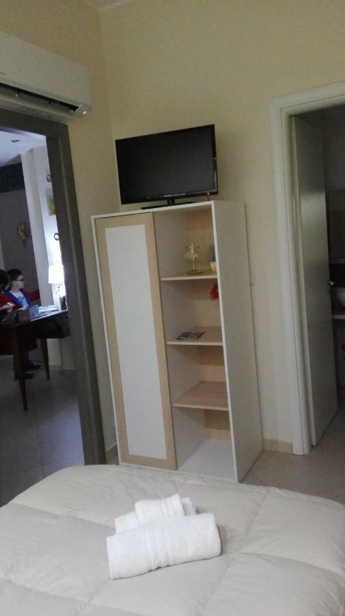 Meridiana B&B Μιλάτσο Εξωτερικό φωτογραφία